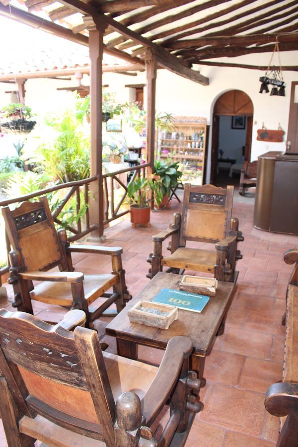 La Serrana Hostal Spa Socorro Exterior foto