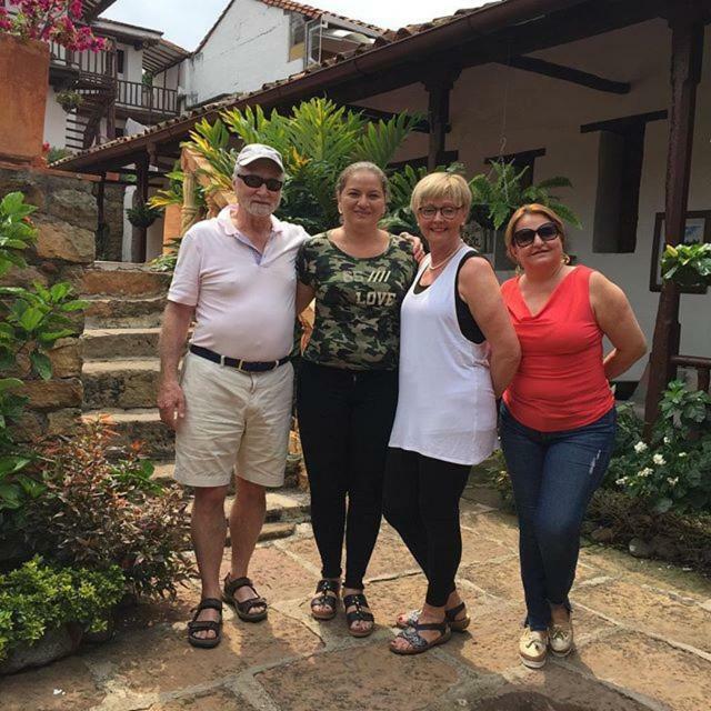 La Serrana Hostal Spa Socorro Exterior foto